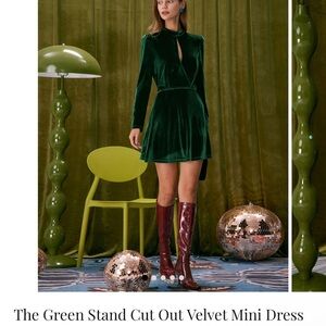 RIHOAS Deep Green Velvet Mini Dress